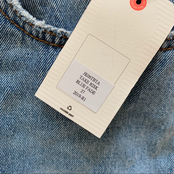 Billabong Denim Skirt NWT - Picture 2 of 3